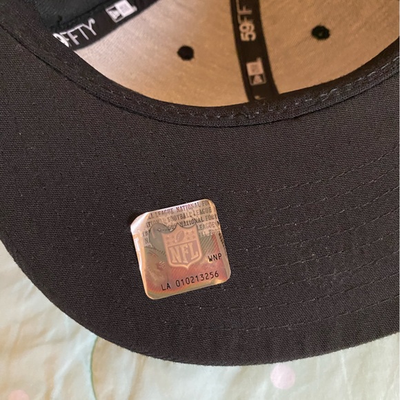 NWT New Era Pittsburgh Steelers NFL Breast Cancer Ribbon Hat size 7 1/2 - Picture 5 of 10